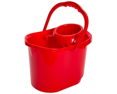 Oval Bucket 15 lt. with Plastic Handle and Wringer